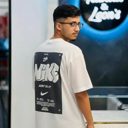 Just Do It Drop Shoulder T-Shirt Nike