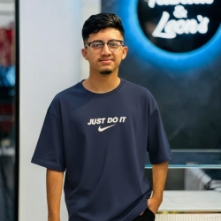 Just Do It Drop Shoulder T-Shirt Nike